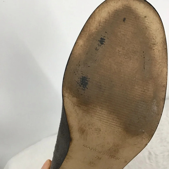 Marc Fisher Women’s Umala-T-Suede Leather Ankle Bootie Grey Size 7 - Picture 9 of 10